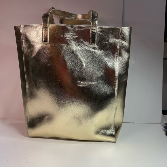 Givenchy Parfums metallic gold tote bag, shoulder bag. - Picture 6 of 10